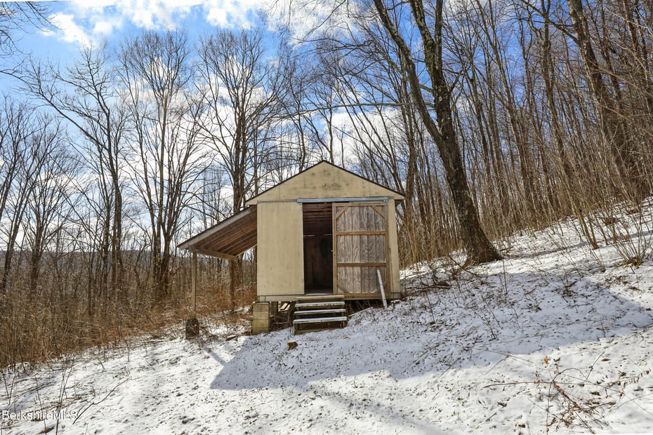 78 Mallery Rd Photo 45