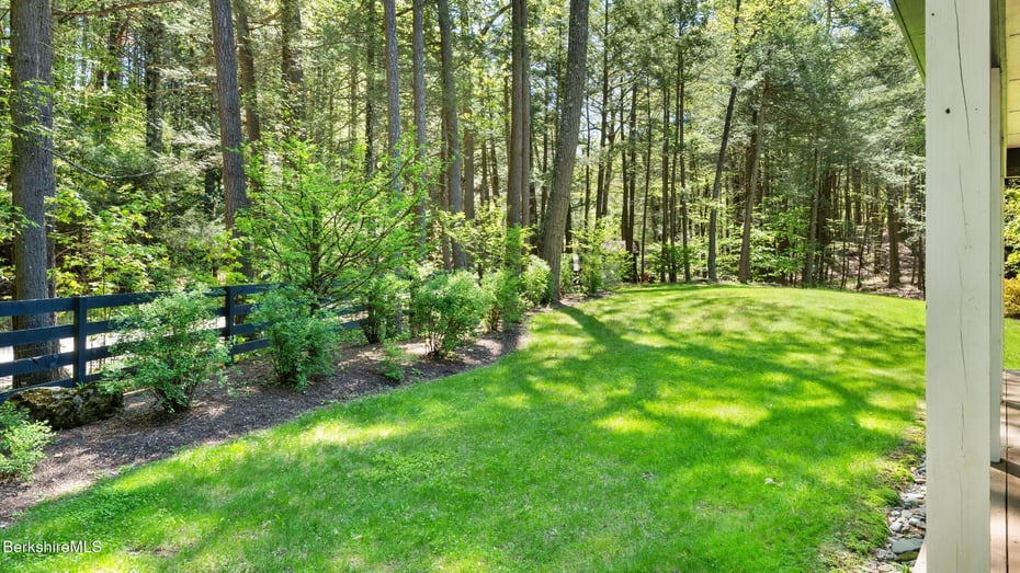 53 10 Broeck Rd Photo 44