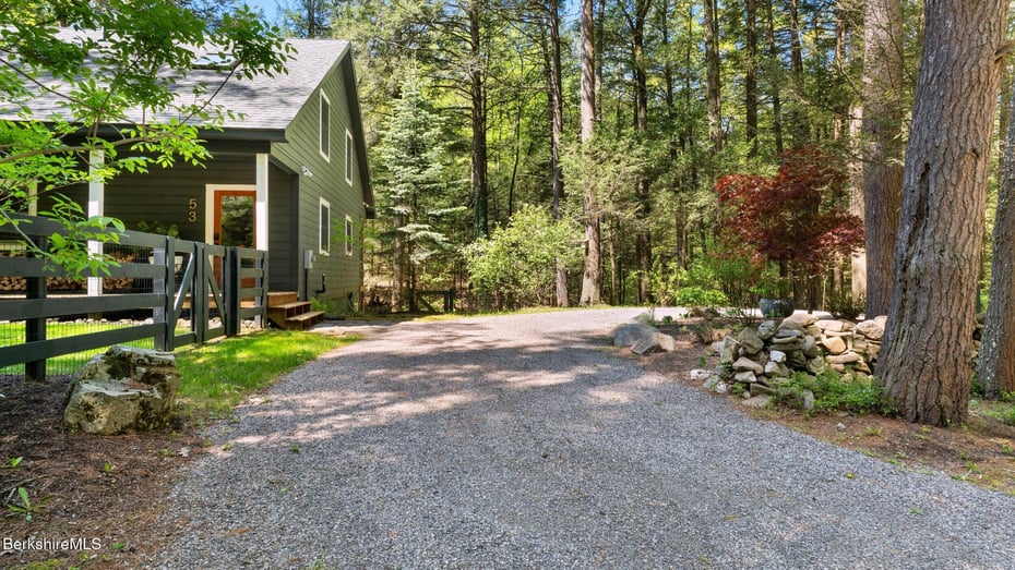 53 10 Broeck Rd Photo 42