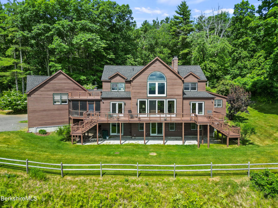34 Millard Rd Photo 29