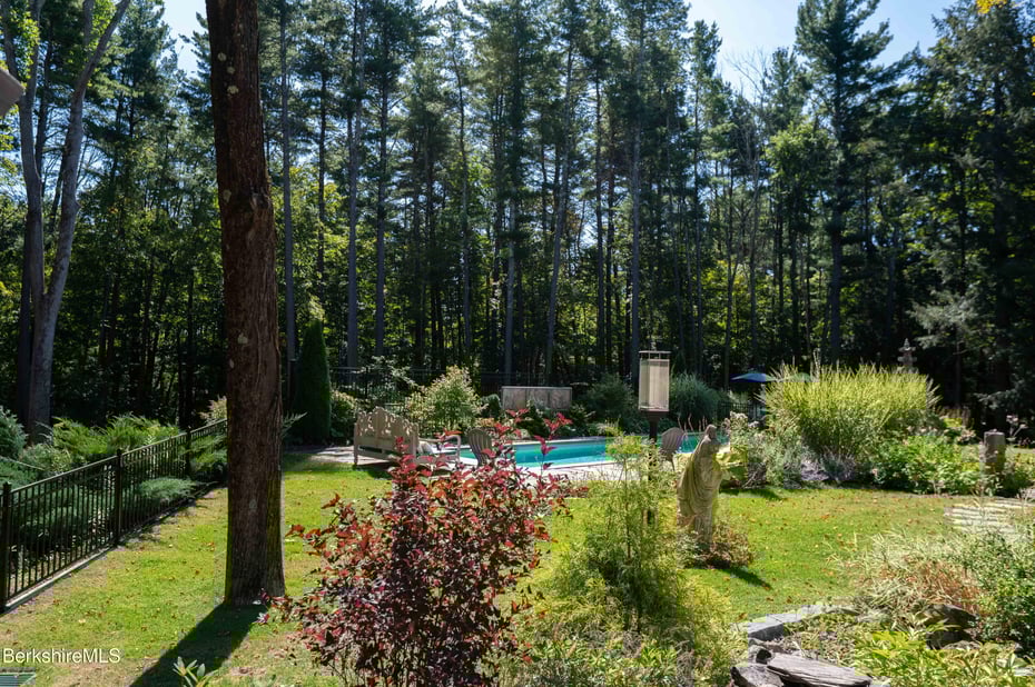 71 & 73 Blunt Rd Photo 13