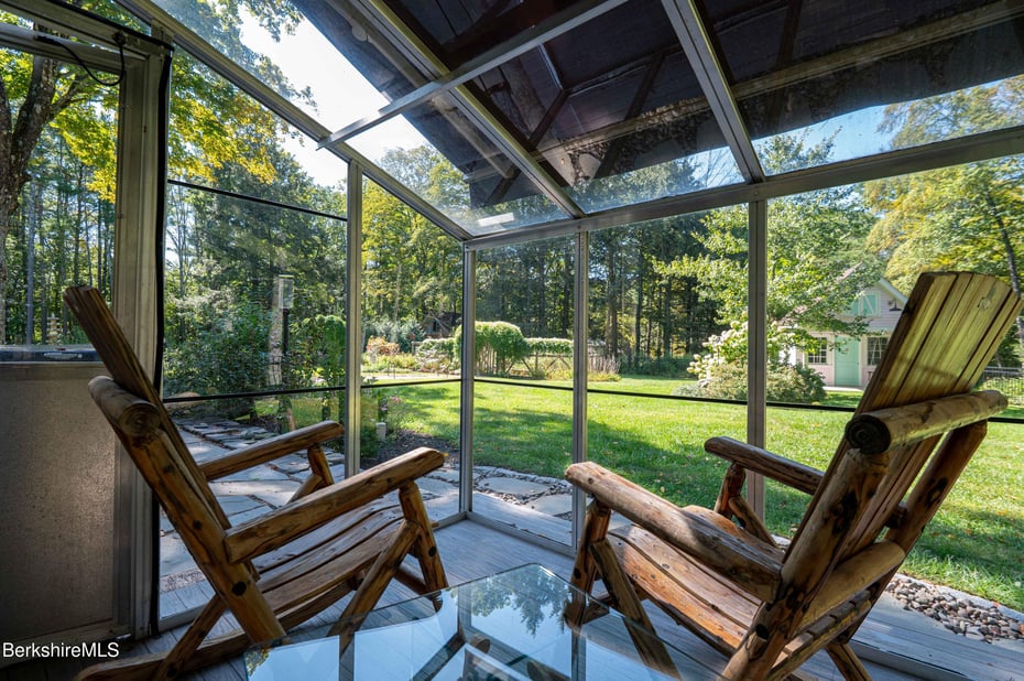 71 & 73 Blunt Rd Photo 23