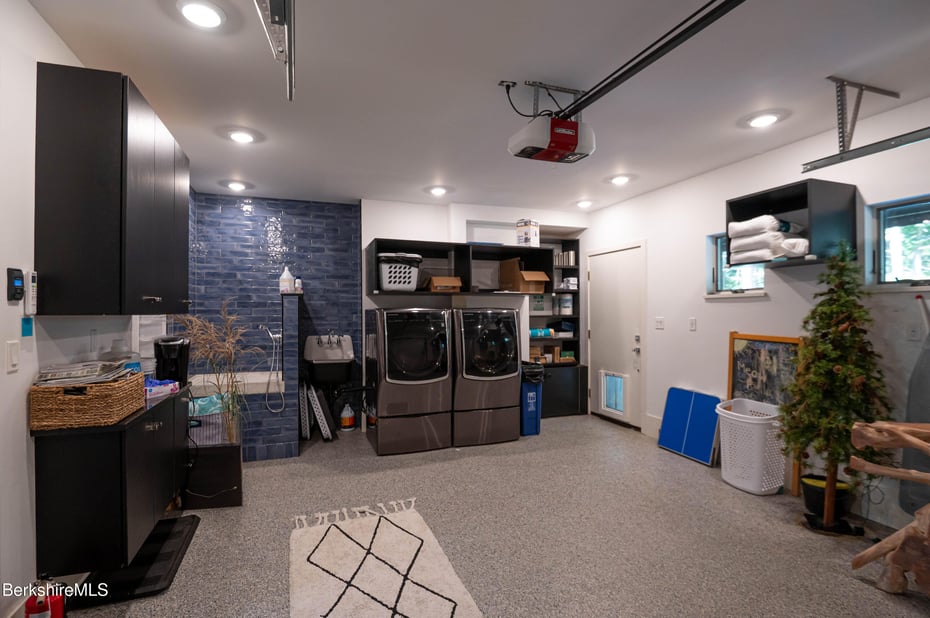 71 & 73 Blunt Rd Photo 33