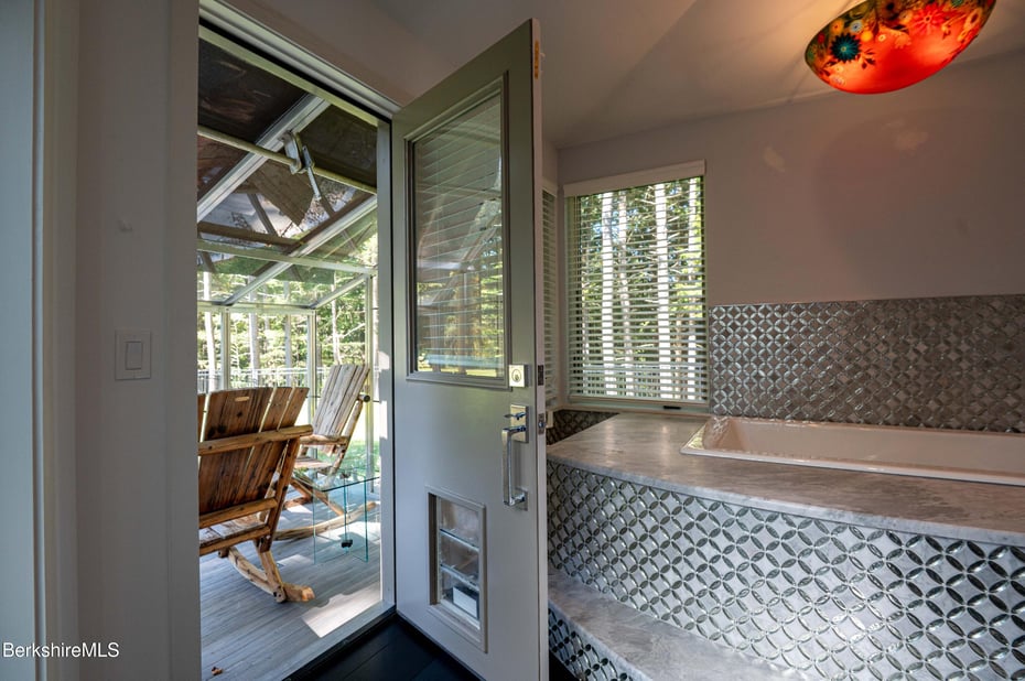 71 & 73 Blunt Rd Photo 22