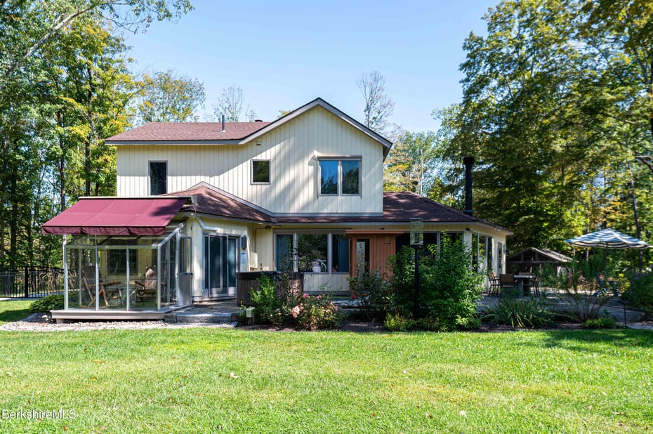 71 & 73 Blunt Rd Photo 2