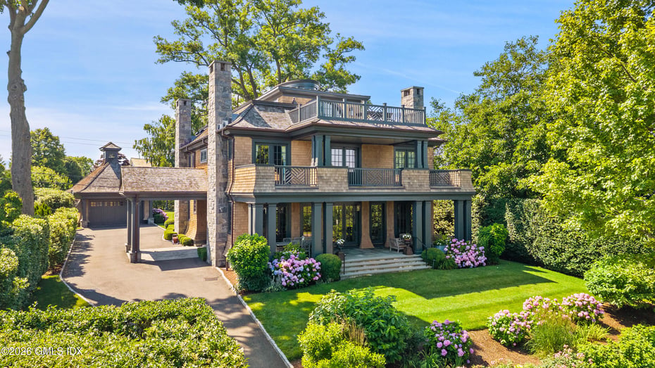 203 Shore Road Photo 1