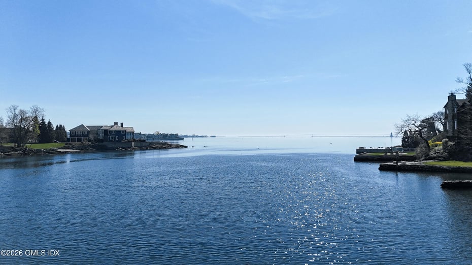 58 Shore Road Photo 3