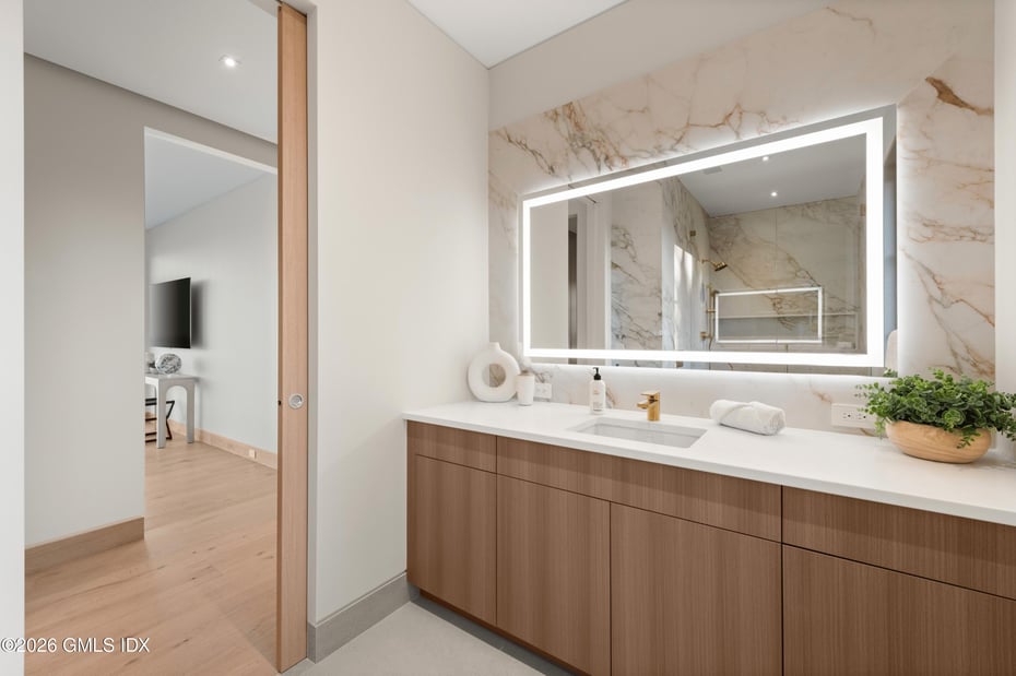 58 Shore Road Photo 46