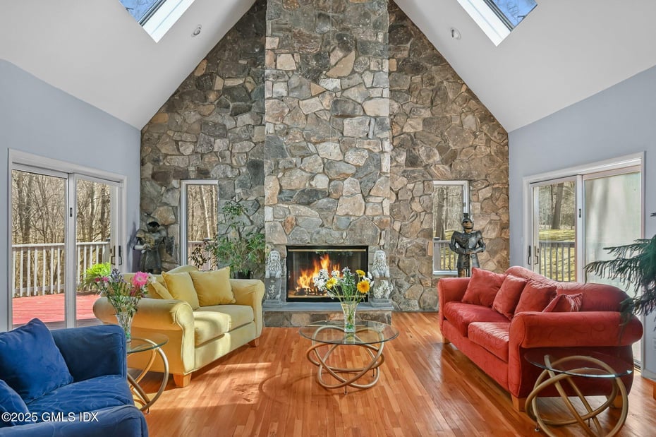 681 River Road Photo 6