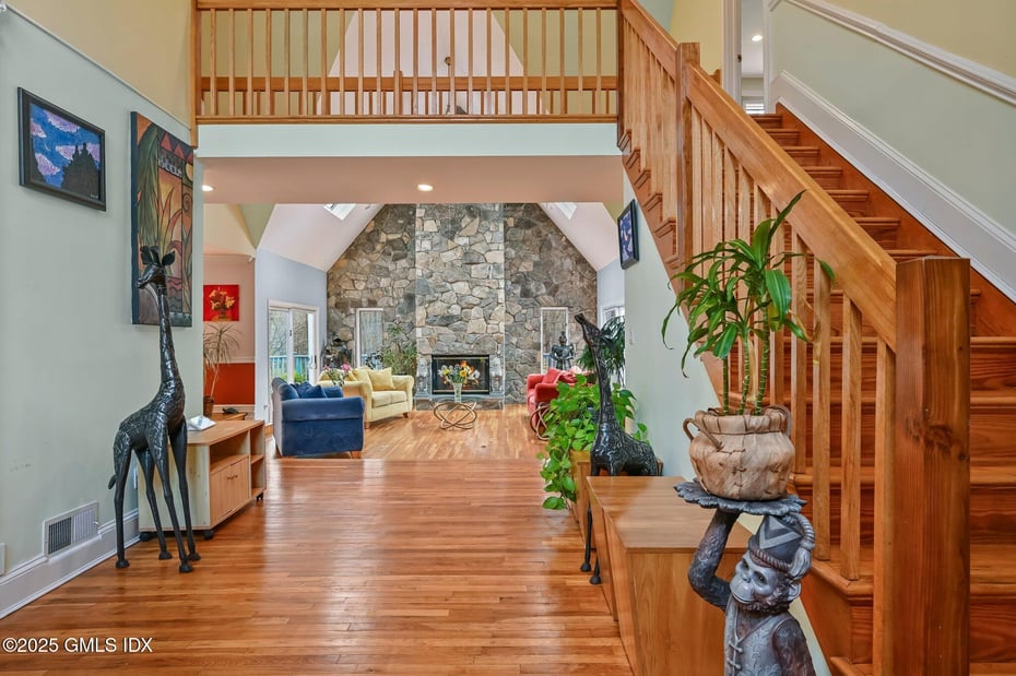 681 River Road Photo 8