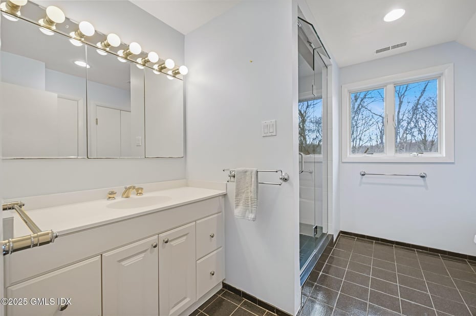 681 River Road Photo 55