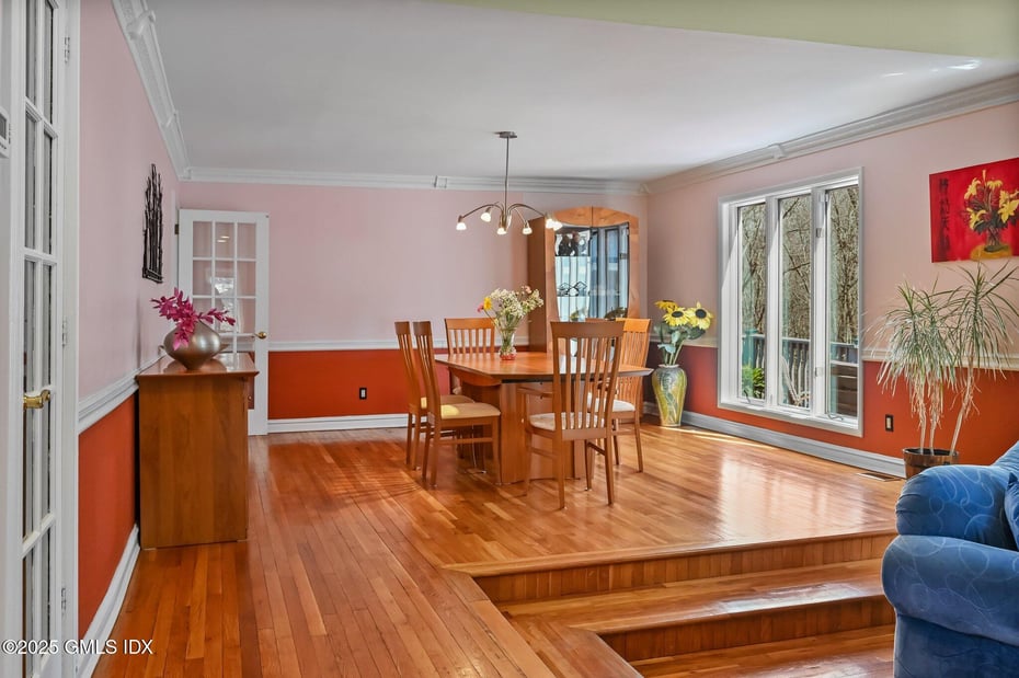 681 River Road Photo 17