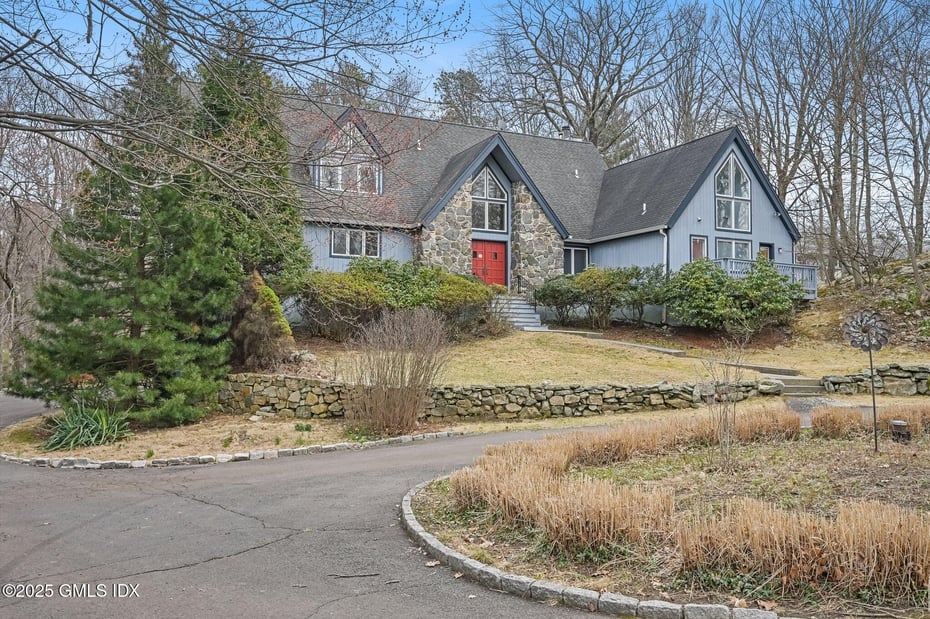 681 River Road Photo 2