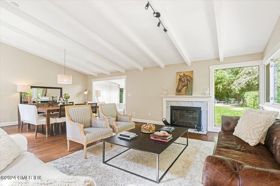 70 Gregory Road Photo 5