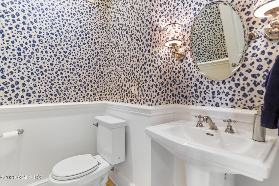 1 Bramble Lane Photo 16