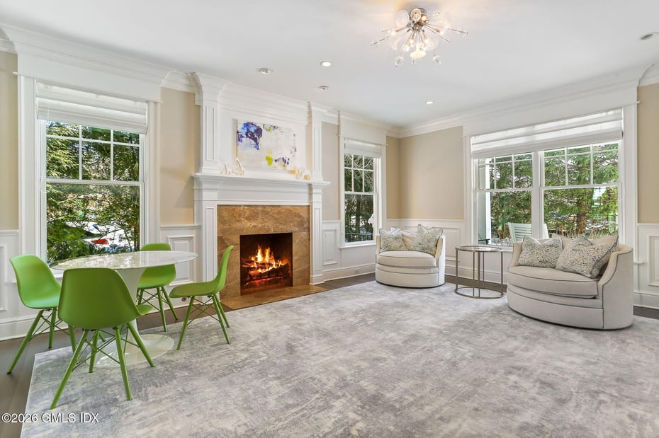 1 Bramble Lane Photo 6