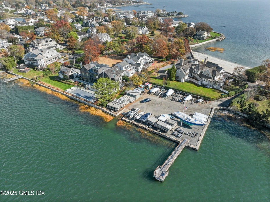 209 Shore Road Photo 13