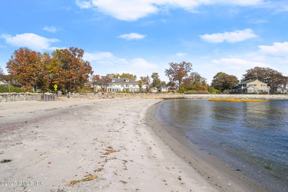 209 Shore Road Photo 16