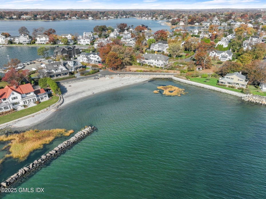 209 Shore Road Photo 18