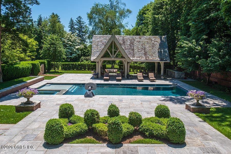 44 & 40 Mayo Avenue Photo 27