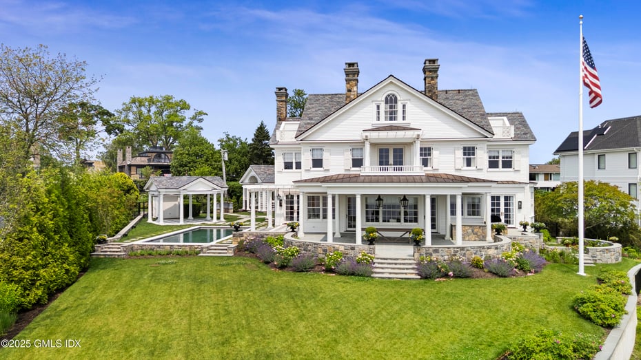 198 Shore Road Photo 2