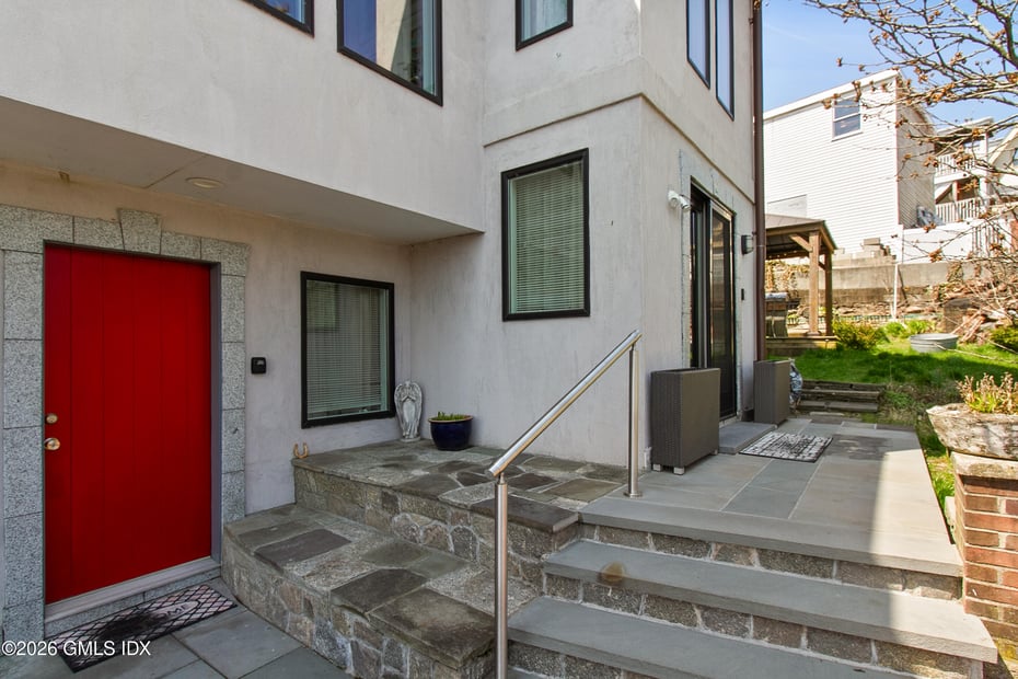 96 River Road Photo 12