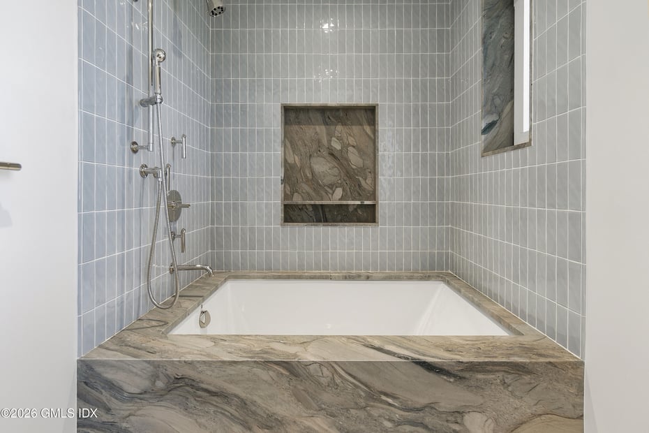 123 Saddle Rock Road Photo 31