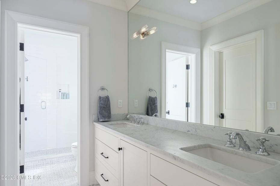 7 Indian Head Road Photo 27