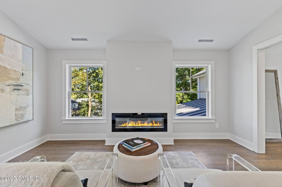 8 Park Avenue Photo 42