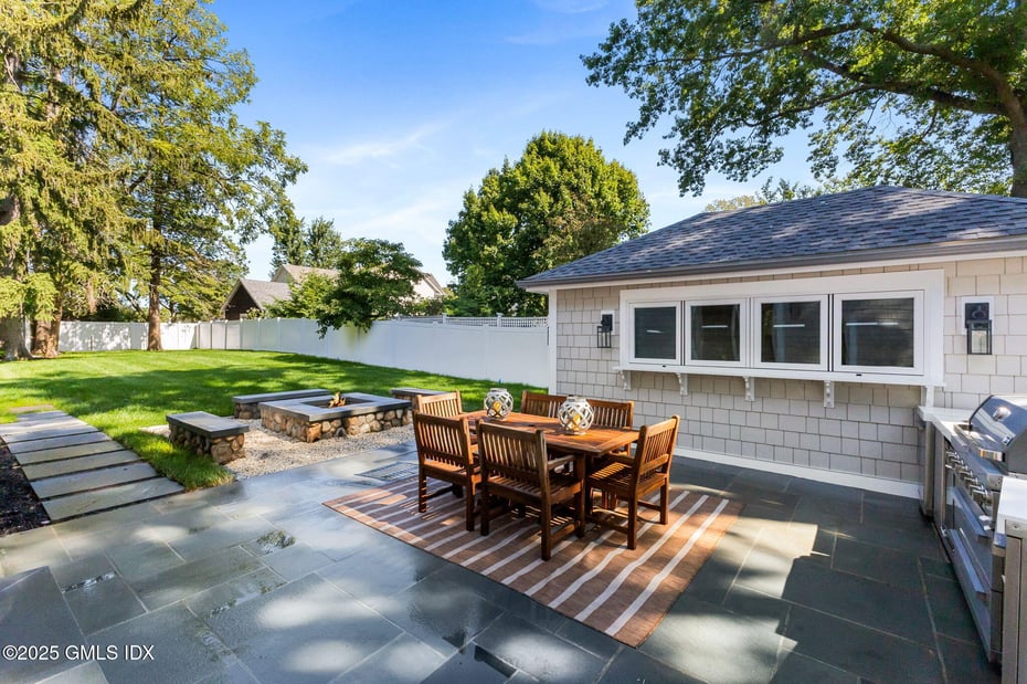 8 Park Avenue Photo 53