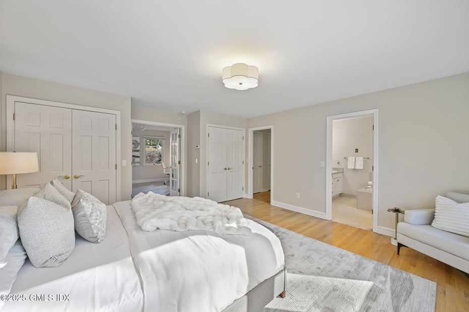 7 Roberta Lane Photo 27
