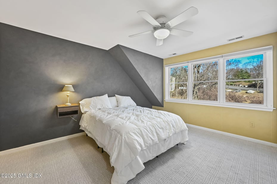 7 Roberta Lane Photo 39