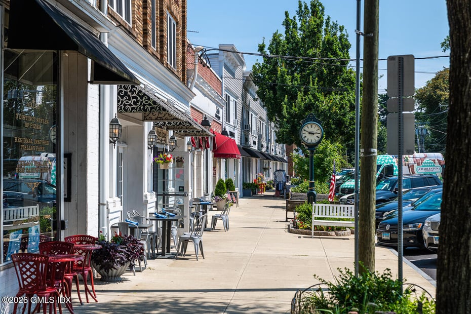 2 Forest Avenue Photo 54