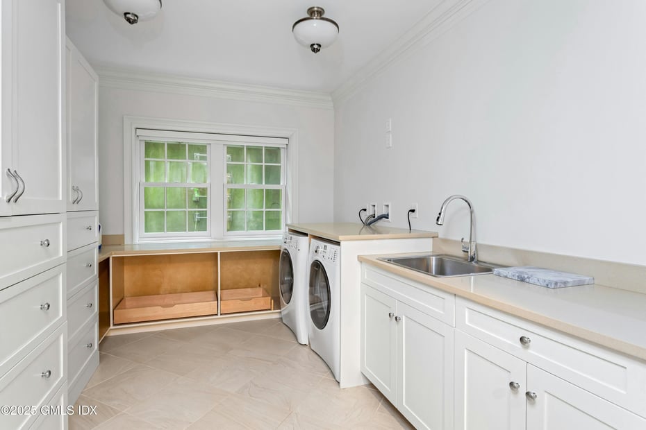 86 Winthrop Drive Photo 26