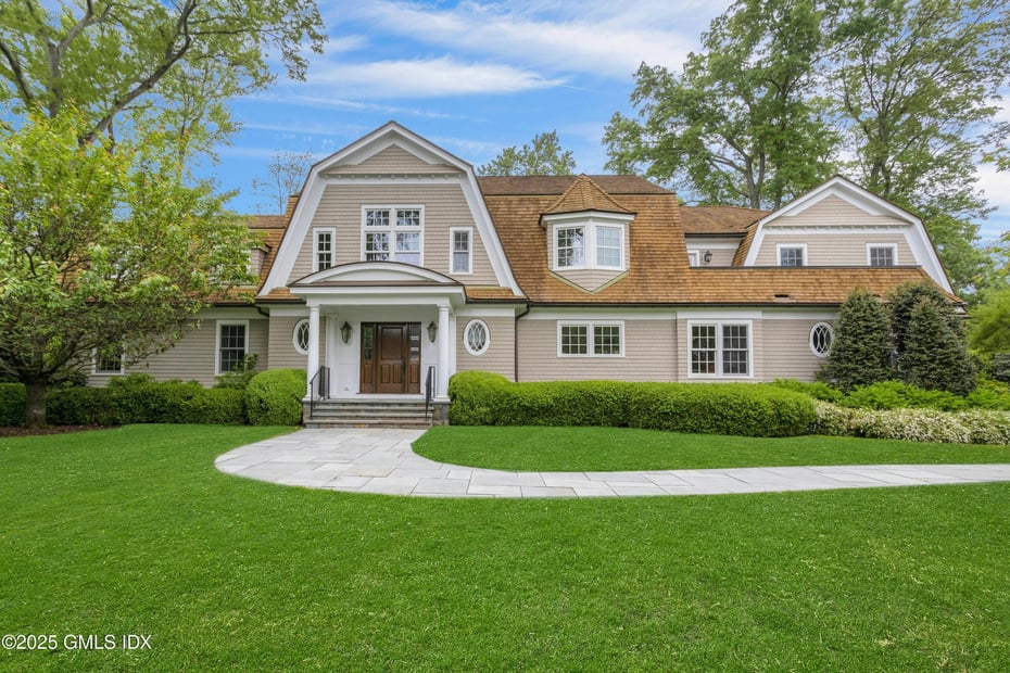 86 Winthrop Drive Photo 1