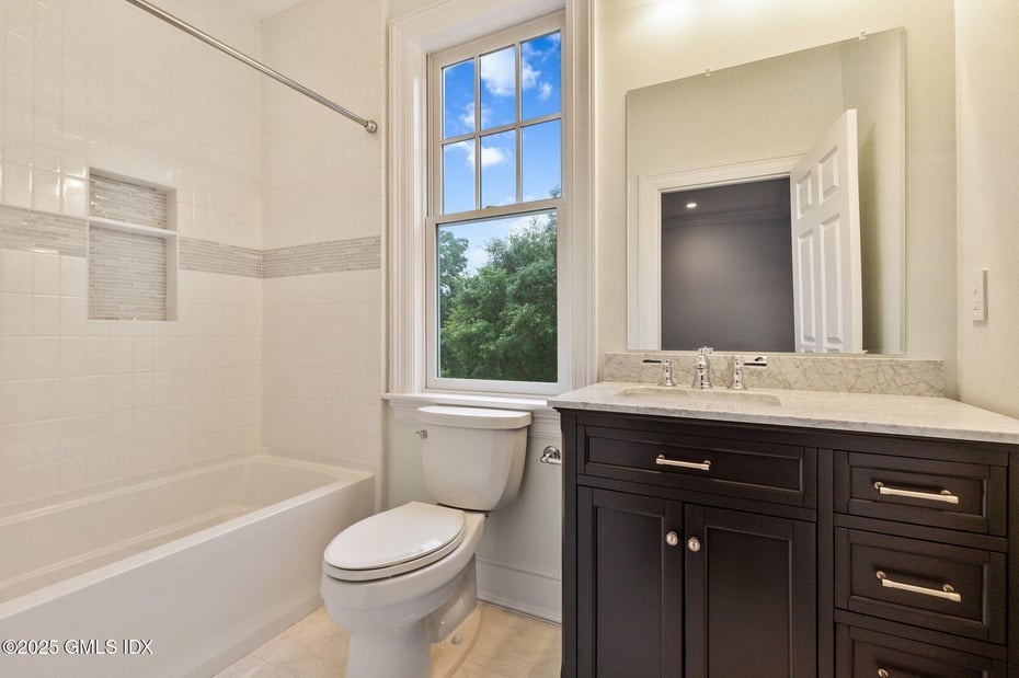 232 Valley Road Photo 45