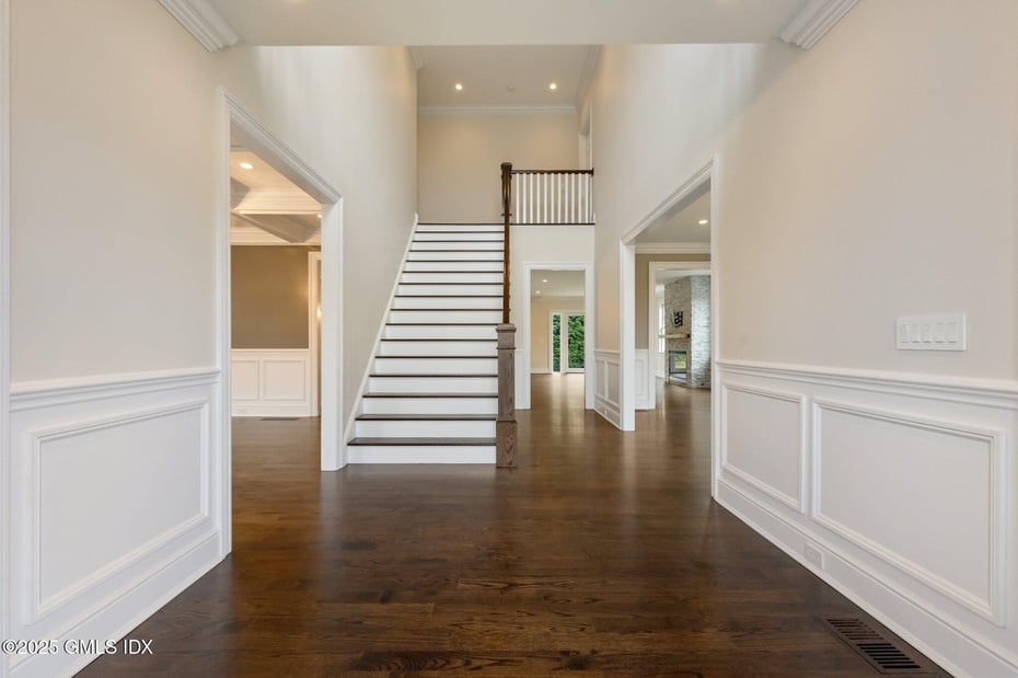 232 Valley Road Photo 6