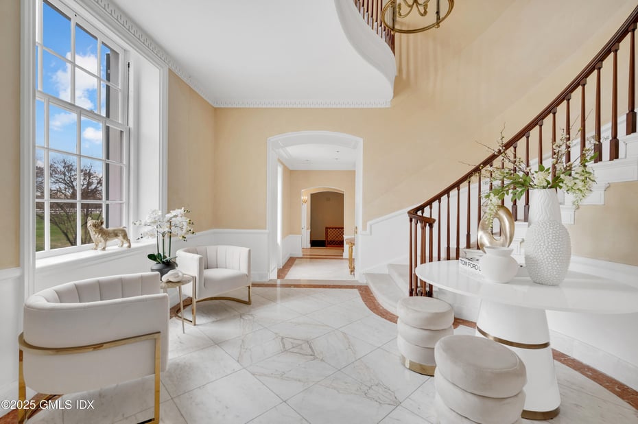 7 John Street Photo 3