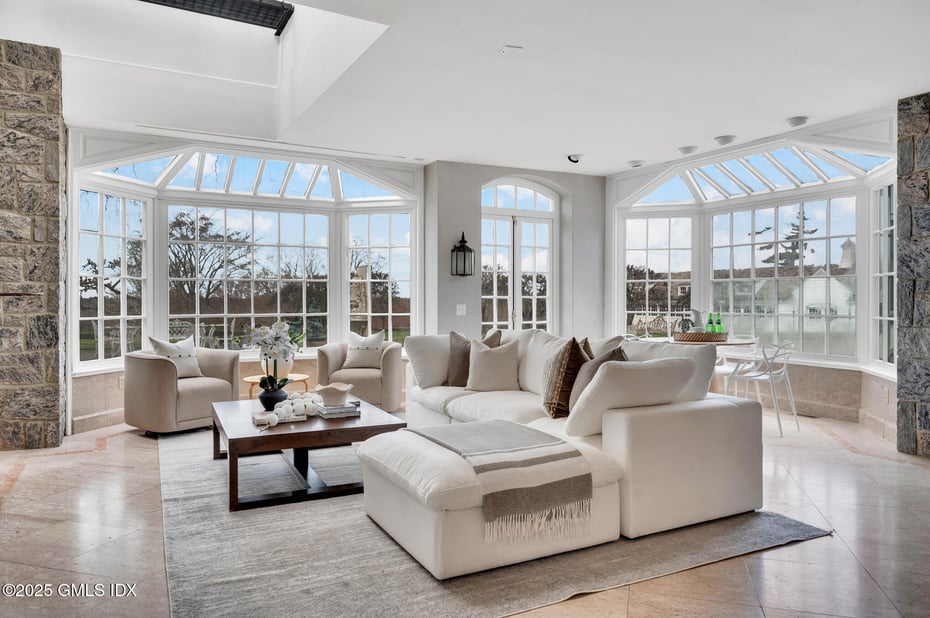 7 John Street Photo 11