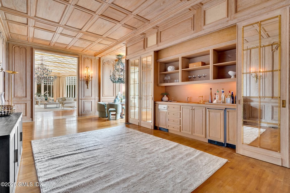 7 John Street Photo 12