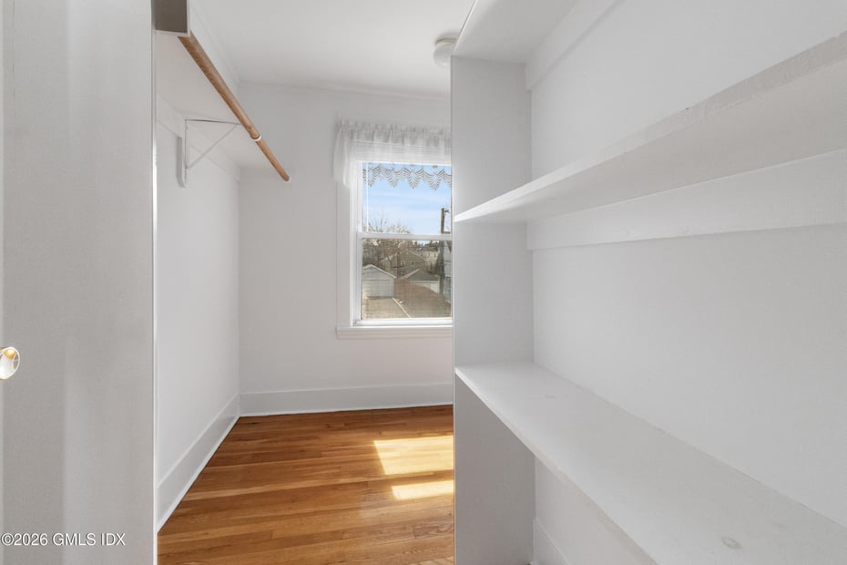 16 Kent Place Photo 26