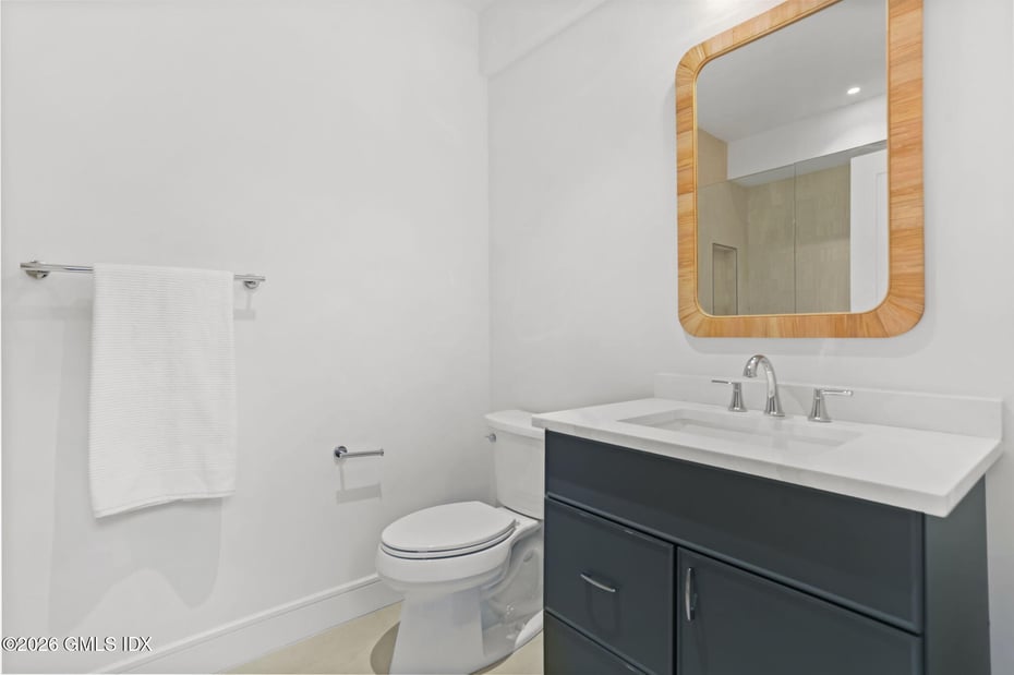 2 Potter Drive Photo 31