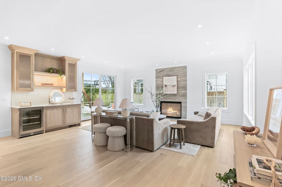 2 Potter Drive Photo 12