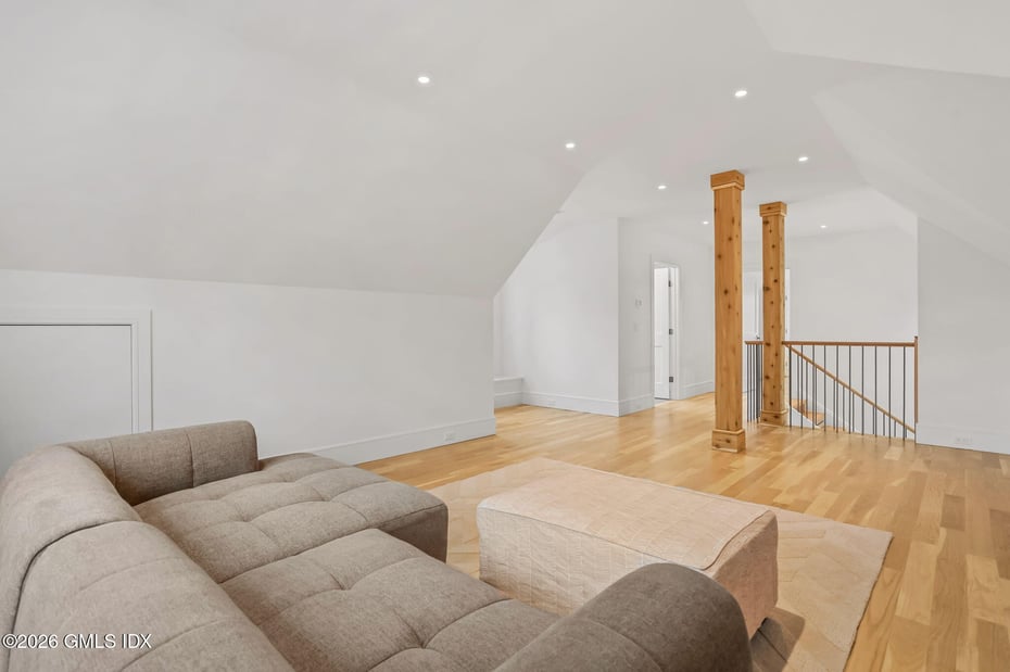 2 Potter Drive Photo 24