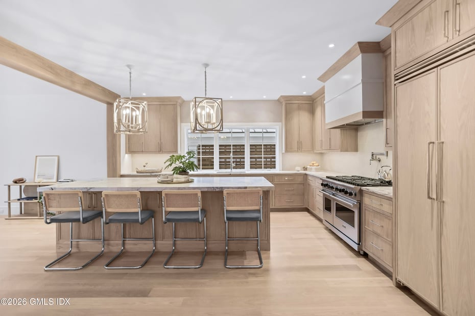 2 Potter Drive Photo 9