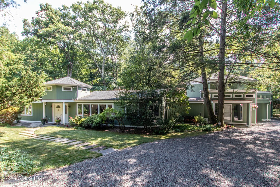 10 Steep Hollow Lane Photo 1