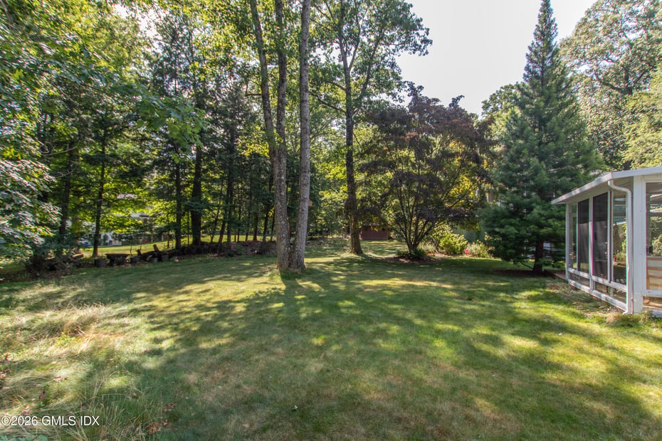 10 Steep Hollow Lane Photo 40