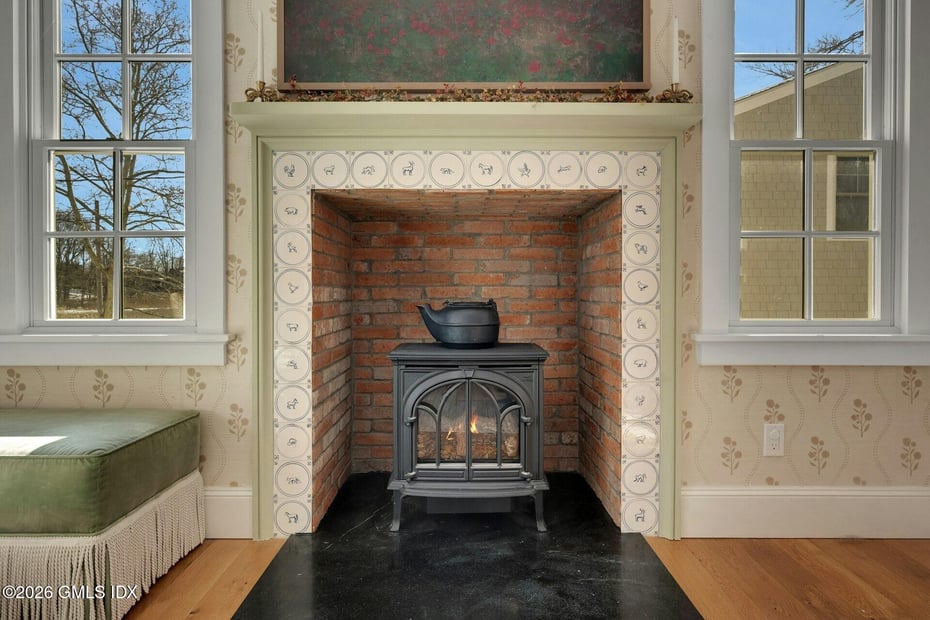 5 Greenwich Cove Drive Photo 8