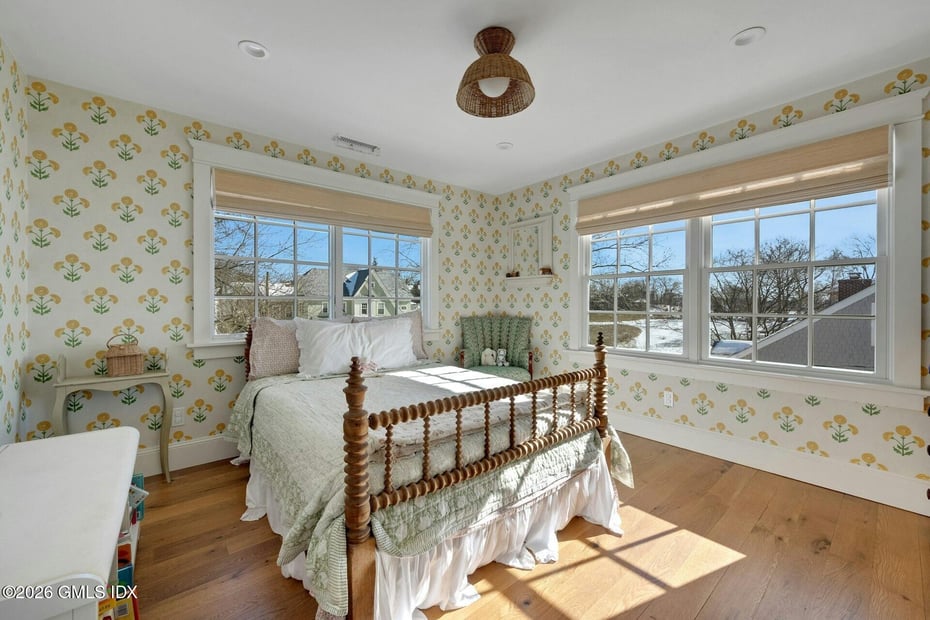 5 Greenwich Cove Drive Photo 28