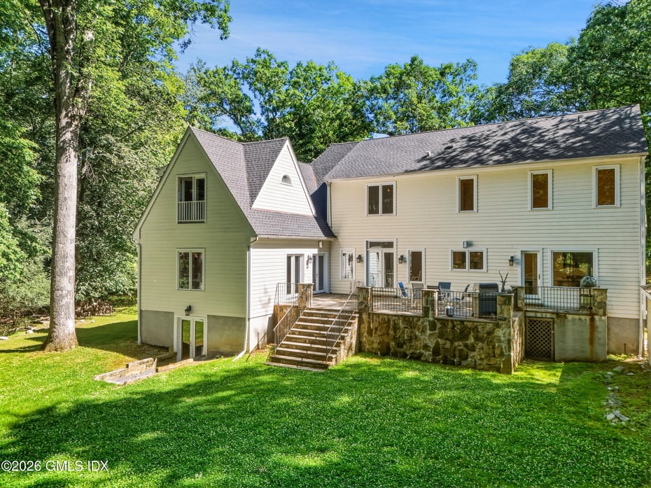 3 Carriage Road Photo 47